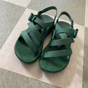 Chacos banded Z cloud sport sandal dark green women’s size 6